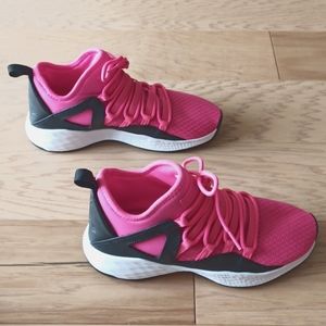 NWOT Pink Nike Air Kids / Youth Sneakers